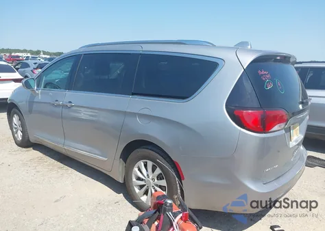 2018 Chrysler Pacifica Touring L from USA, damaged, VIN 2C4RC1BG1JR211441